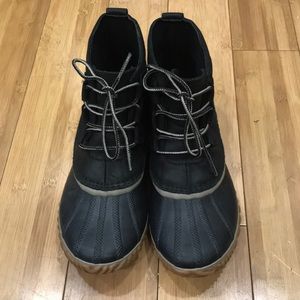 NWOT Sorel Boots